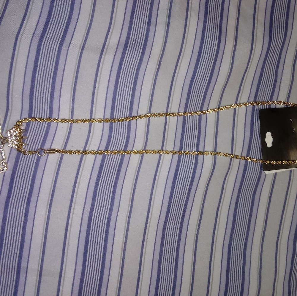 Chain - Picture 2 of 2